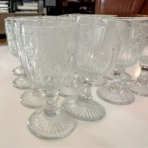 16 x Vintage cocktail sherry glasses Iris Herringbone Jeanette depression era